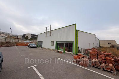 Local commercial - 420 m²