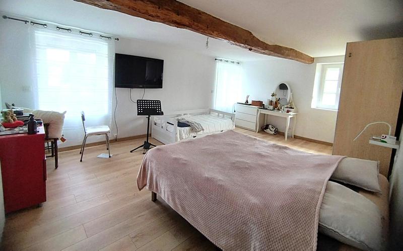 Maison - 170 m² - 5 pièces