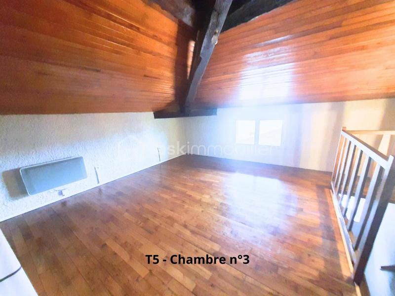 Immeuble - 270 m² - 12 pièces
