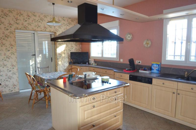 Villa - 305 m² - 7 pièces