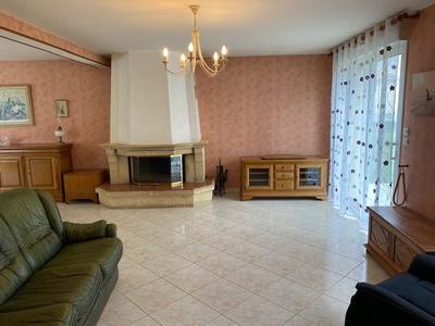 Maison - 150 m² - 5 pièces