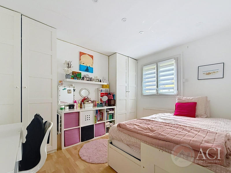 Maison - 105 m² - 6 pièces