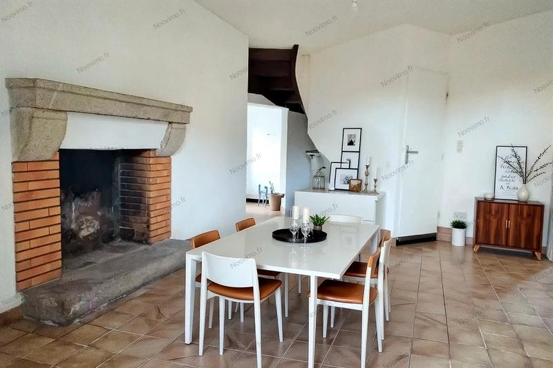 Maison - 101 m² - 5 pièces