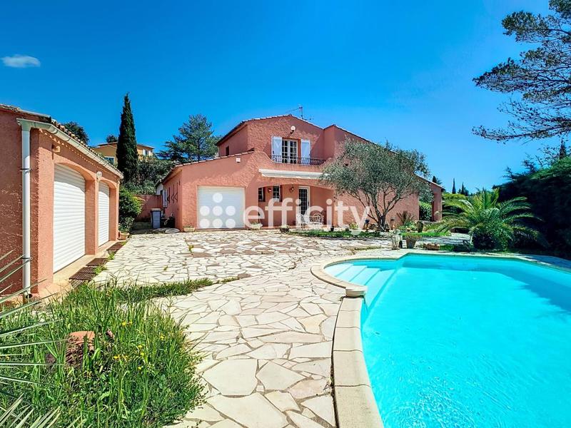 Villa - 128 m² - 5 pièces
