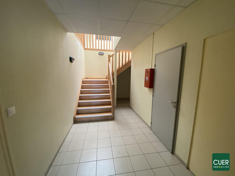 Local commercial - 220 m²