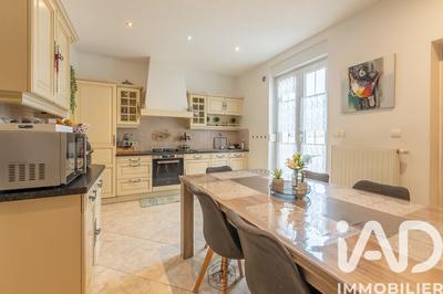 Maison - 105 m² - 6 pièces