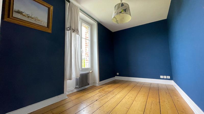 Maison - 102 m² - 6 pièces