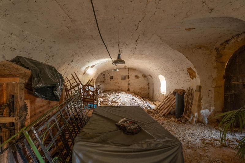 Demeure - 198 m² - 7 pièces