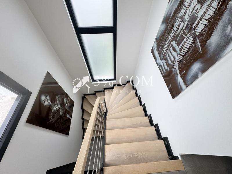 Villa - 160 m² - 5 pièces