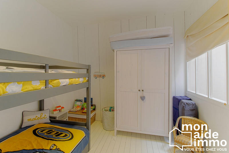 Maison traditionnelle - 139 m² - 6 pièces