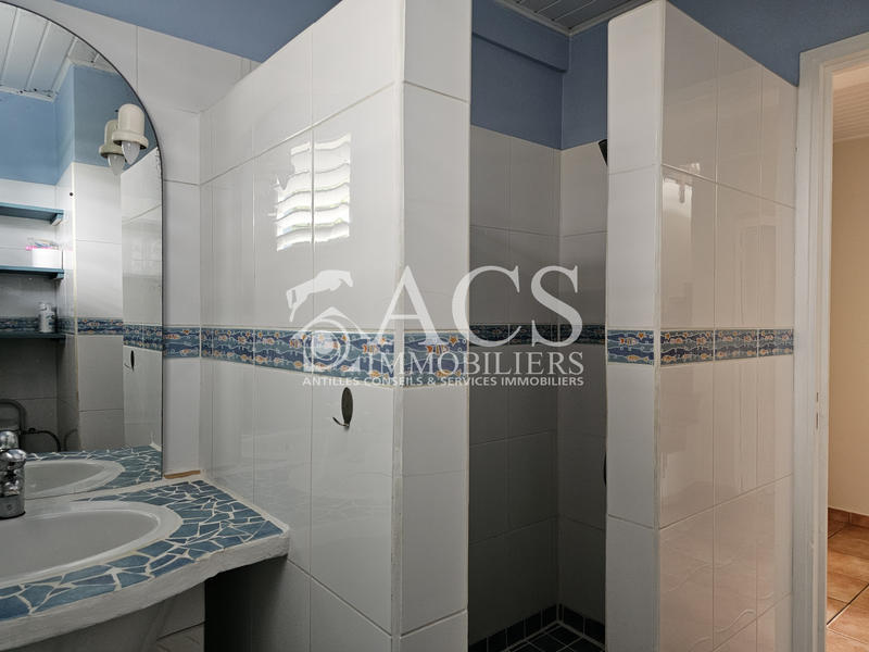 Maison - 141 m² - 5 pièces