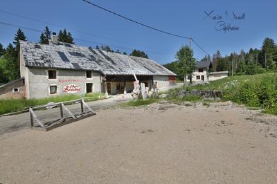 Propriété - 560 m² - 15 pièces