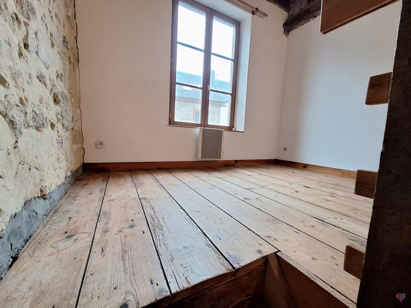 Maison ancienne - 165 m² - 8 pièces