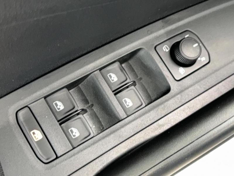 Skoda Fabia 1.0 Tsi 95 ch Evo 2 Bvm5 Selection