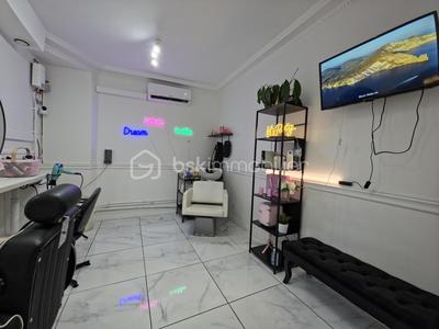 Bureau - 11 m² - 1 pièce