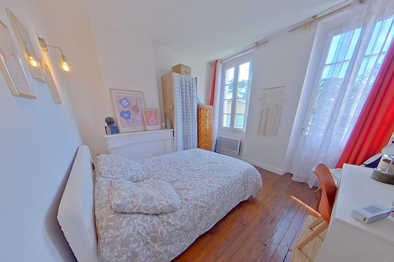 Maison - 90 m² - 5 pièces