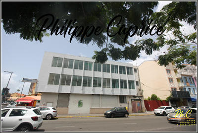 Immeuble - 345 m² - 4 pièces