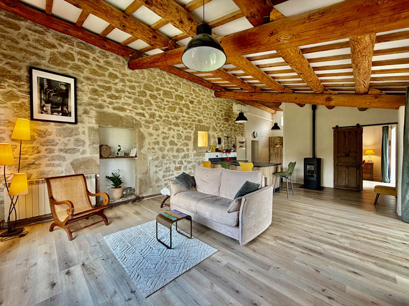 Maison - 140 m² - 5 pièces