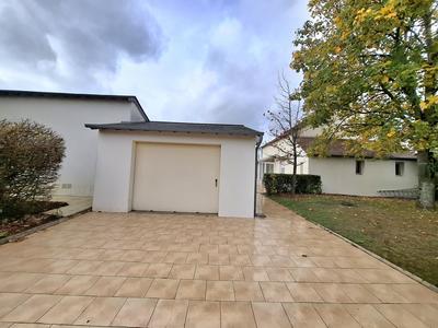 Maison - 83 m² - 4 pièces