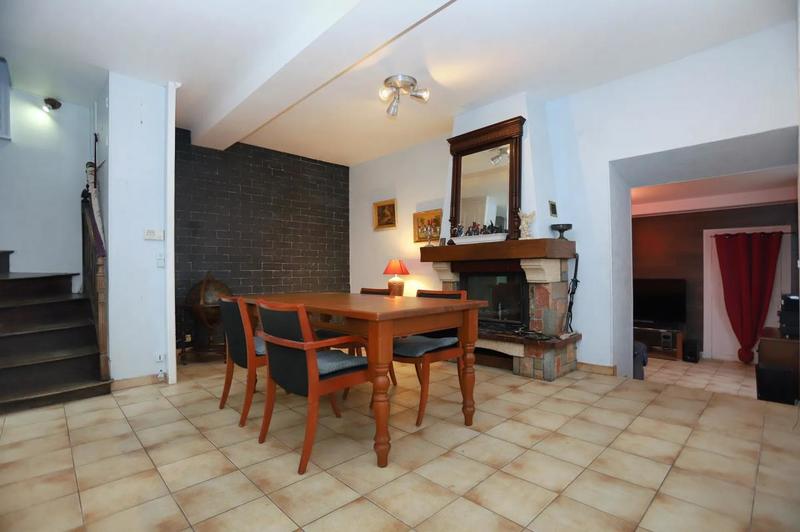 Maison de bourg - 102 m² - 4 pièces