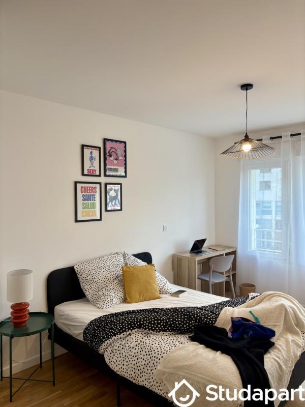 Chambre - 9 m² - 1 pièce