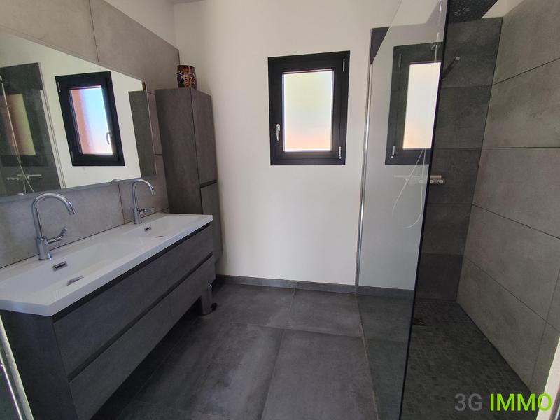 Maison - 149 m² - 5 pièces