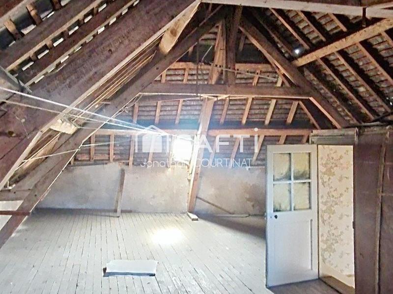 Maison - 150 m² - 11 pièces