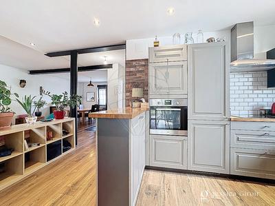 Maison - 152 m² - 6 pièces