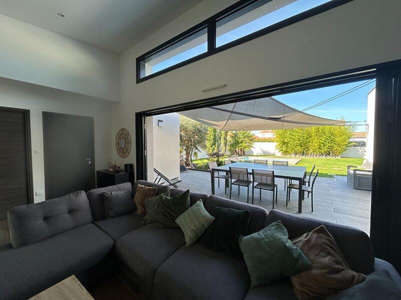 Maison - 190 m² - 7 pièces