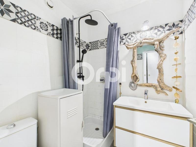 Studio - 24 m² - 1 pièce