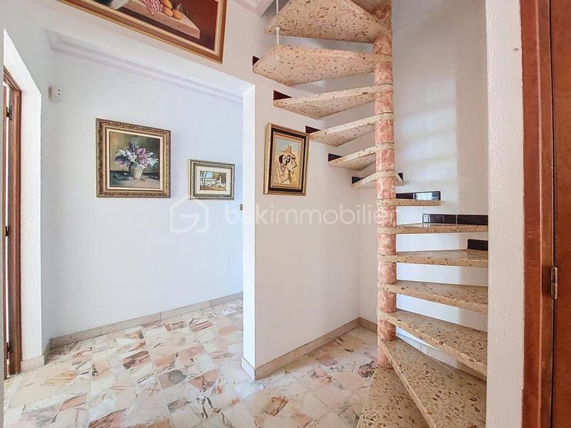 Villa - 161 m² - 7 pièces