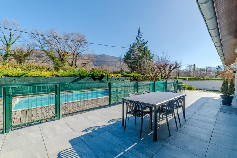 Maison - 105 m² - 5 pièces