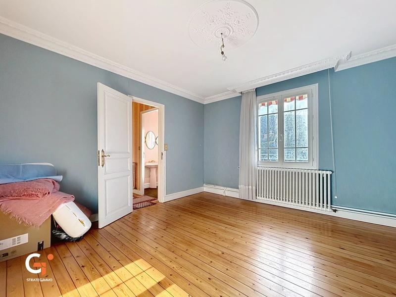 Maison - 85 m² - 4 pièces