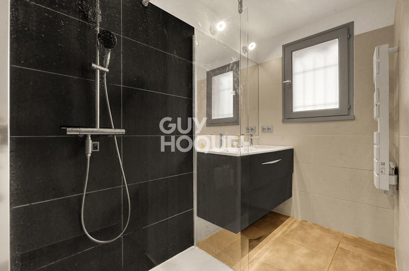 Maison - 122 m² - 6 pièces