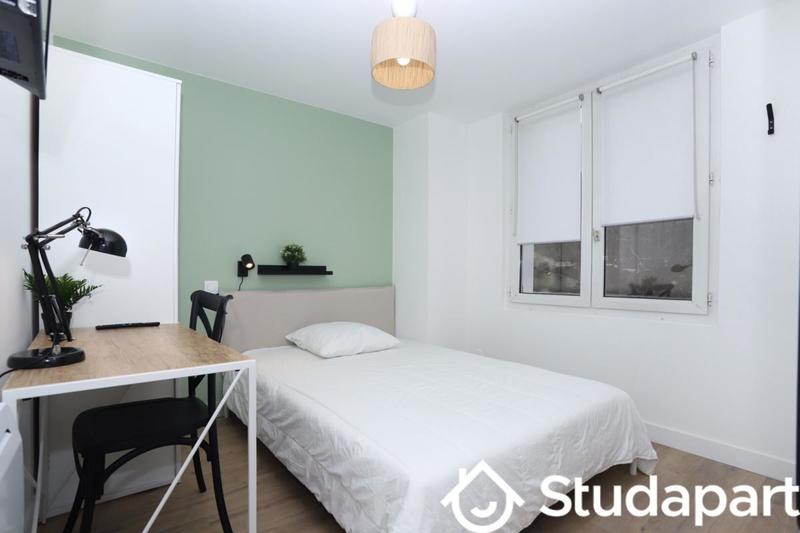 Chambre - 10 m² - 1 pièce