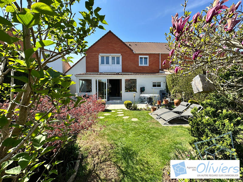 Maison - 147 m² - 6 pièces