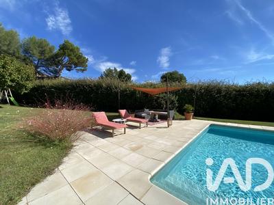 Maison - 158 m² - 6 pièces