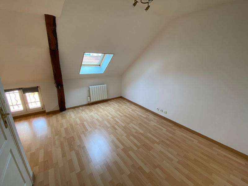 Maison - 90 m² - 3 pièces
