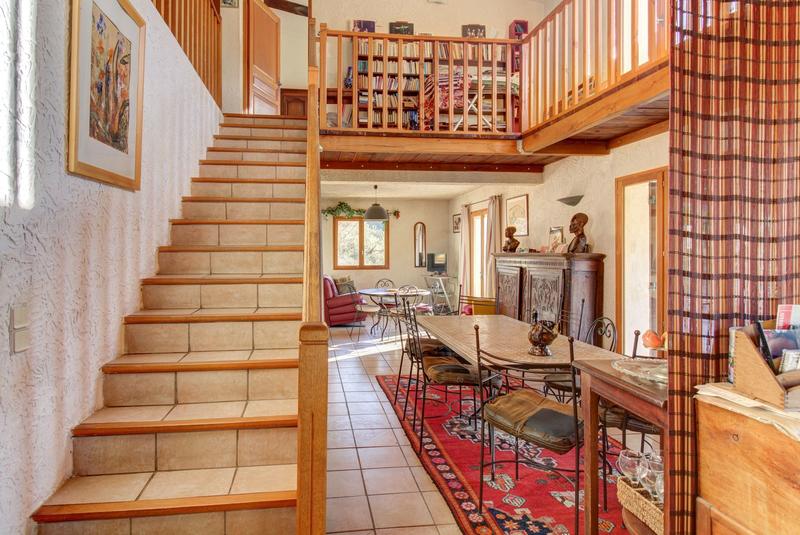 Villa - 188 m² - 6 pièces