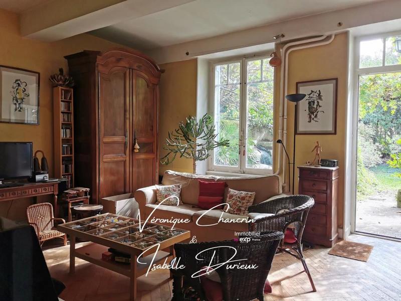 Maison bourgeoise - 197 m² - 7 pièces