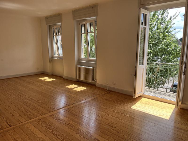 Appartement - 93 m² - 3 pièces