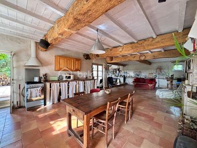 Ferme - 275 m² - 9 pièces