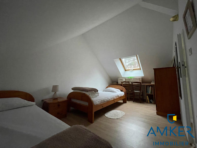 Maison traditionnelle - 133 m² - 7 pièces