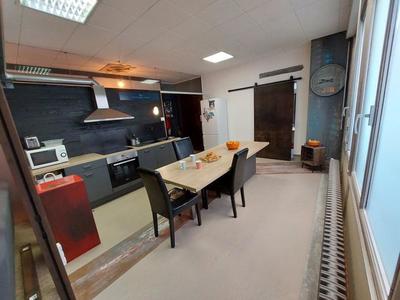 Appartement - 136 m² - 5 pièces