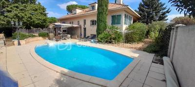 Maison de maîtres - 244 m² - 10 pièces