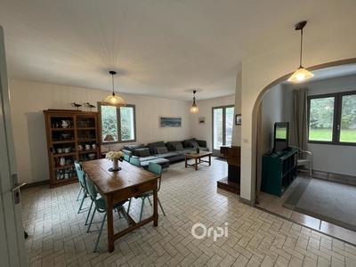 Maison - 191 m² - 9 pièces