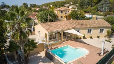 Maison - 146 m² - 5 pièces