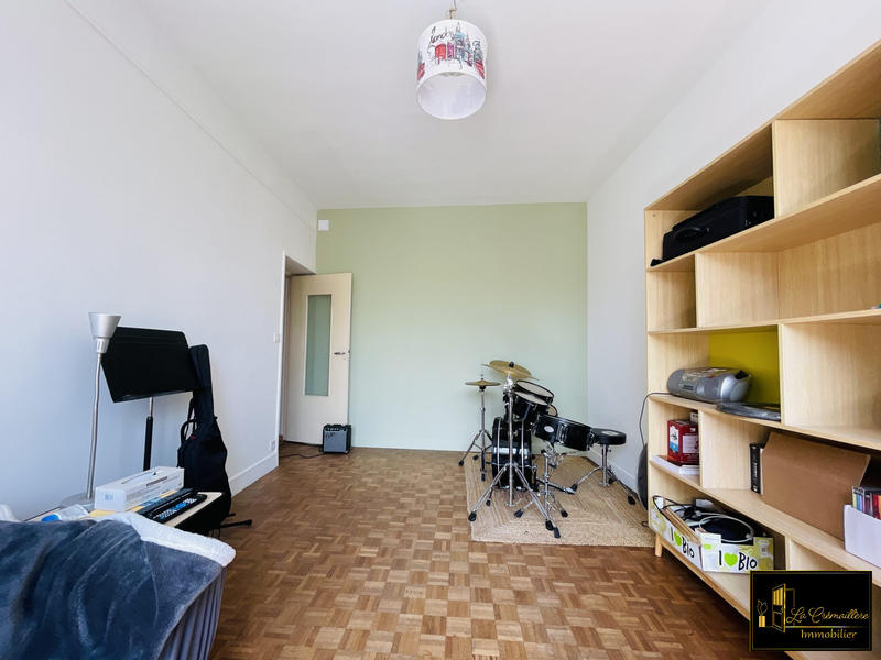 Maison - 162 m² - 8 pièces