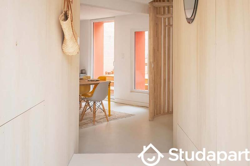 Chambre - 13 m² - 1 pièce