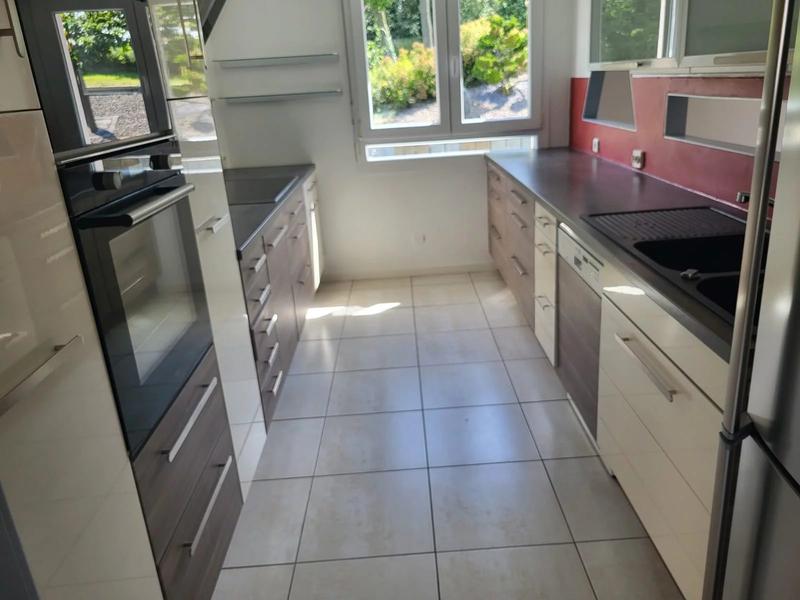 Maison - 123 m² - 7 pièces